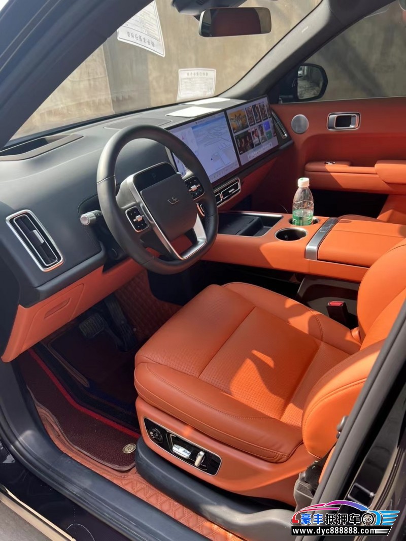 23年理想L8SUV抵押车出售