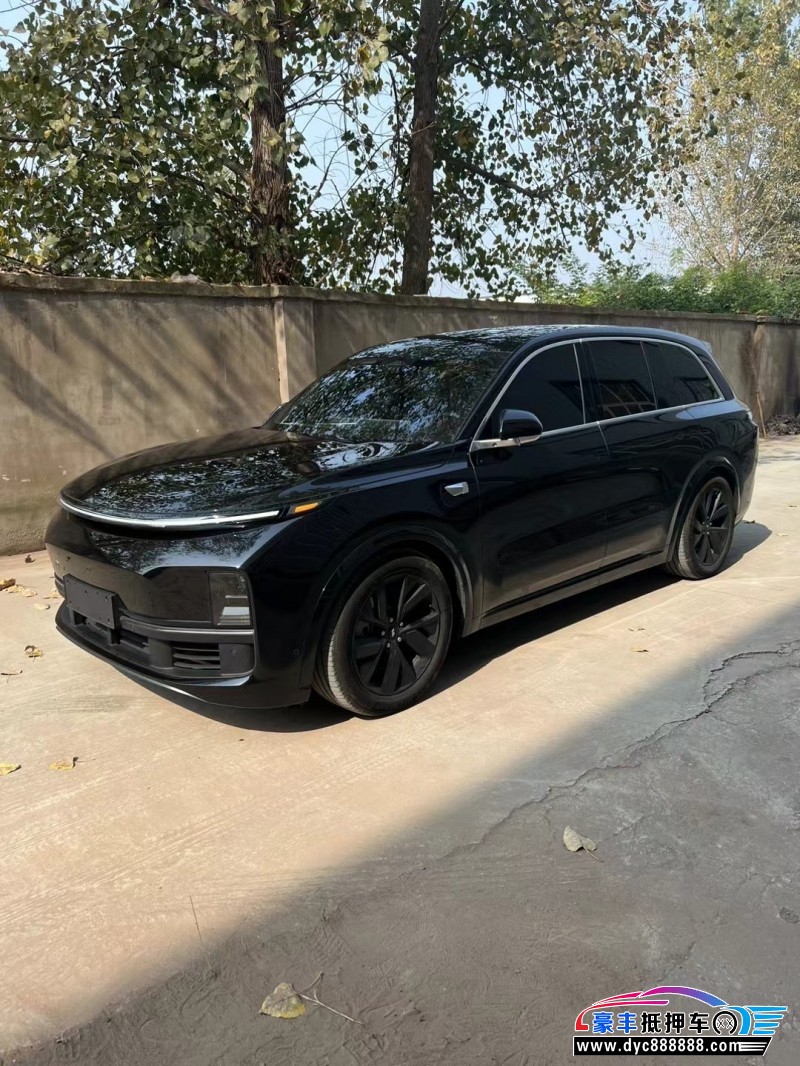 23年理想L8SUV抵押车出售