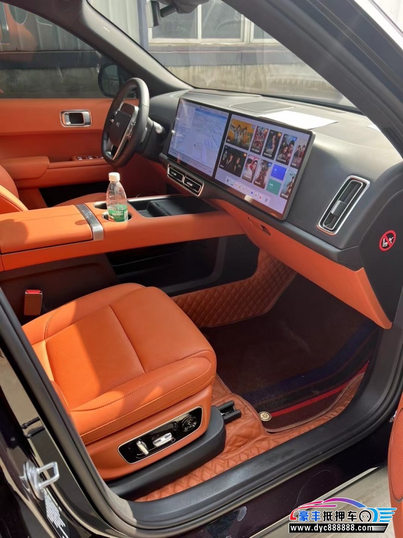 23年理想L8SUV抵押车出售