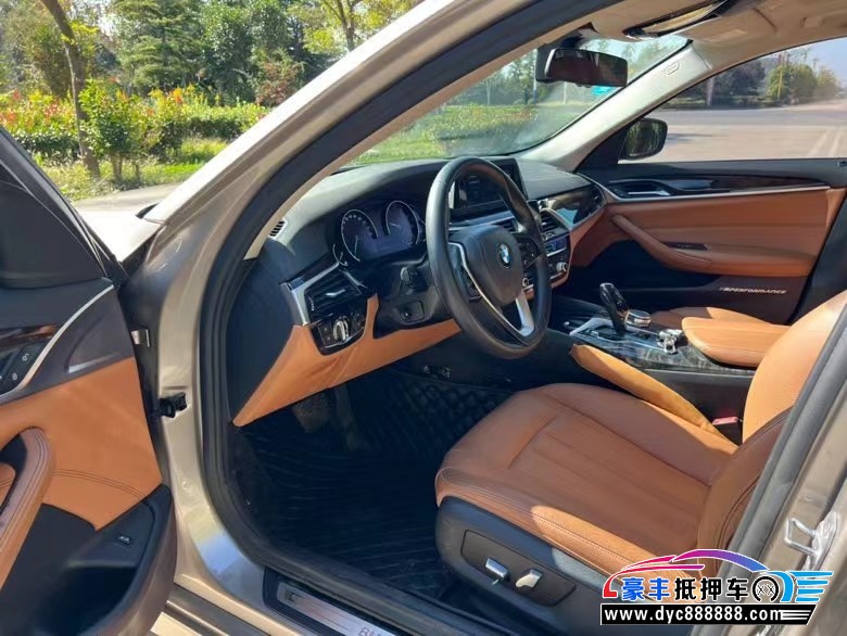 18年宝马5系轿车抵押车出售