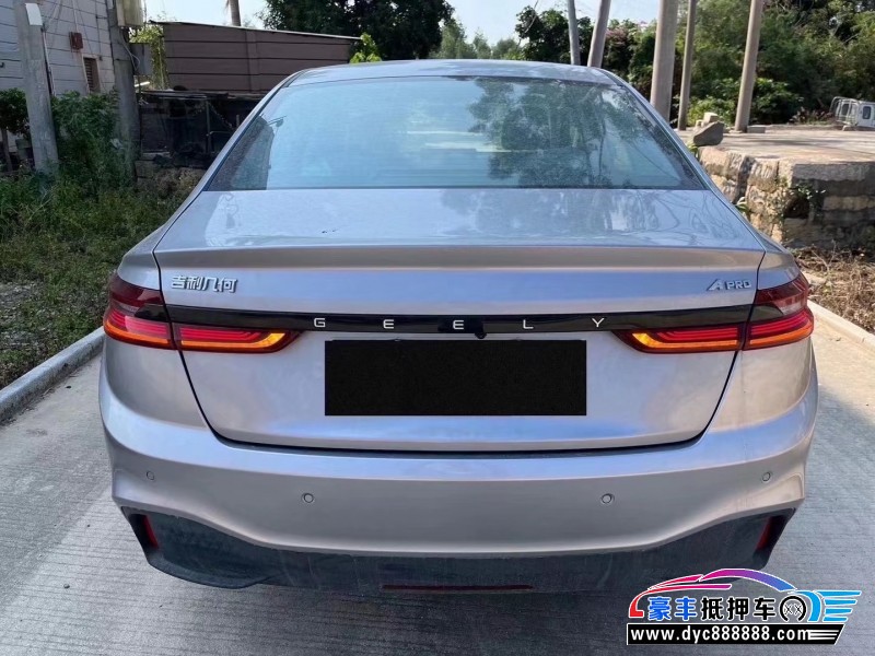 23年吉利几何轿车抵押车出售