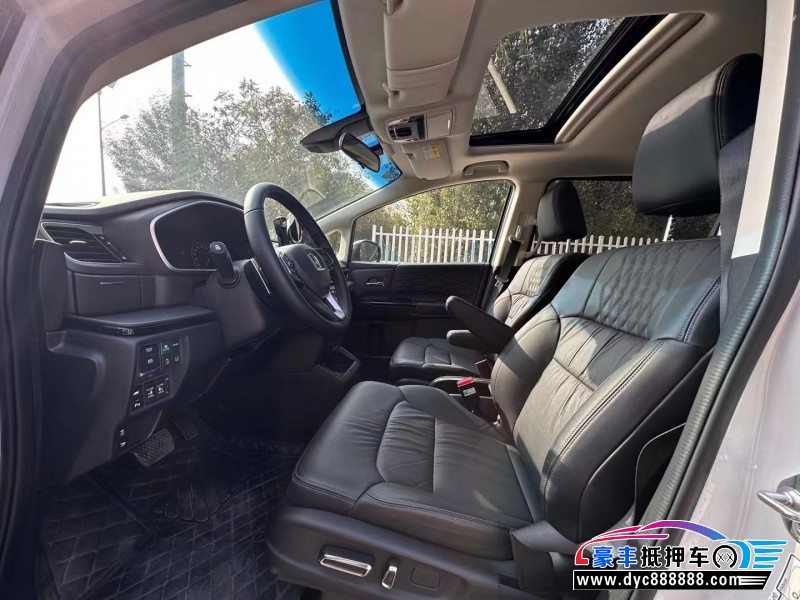 23年本田艾力绅MPV抵押车出售