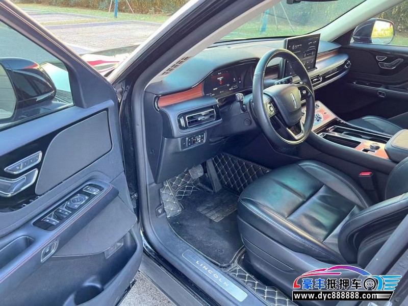 21年林肯飞行家轿车抵押车出售