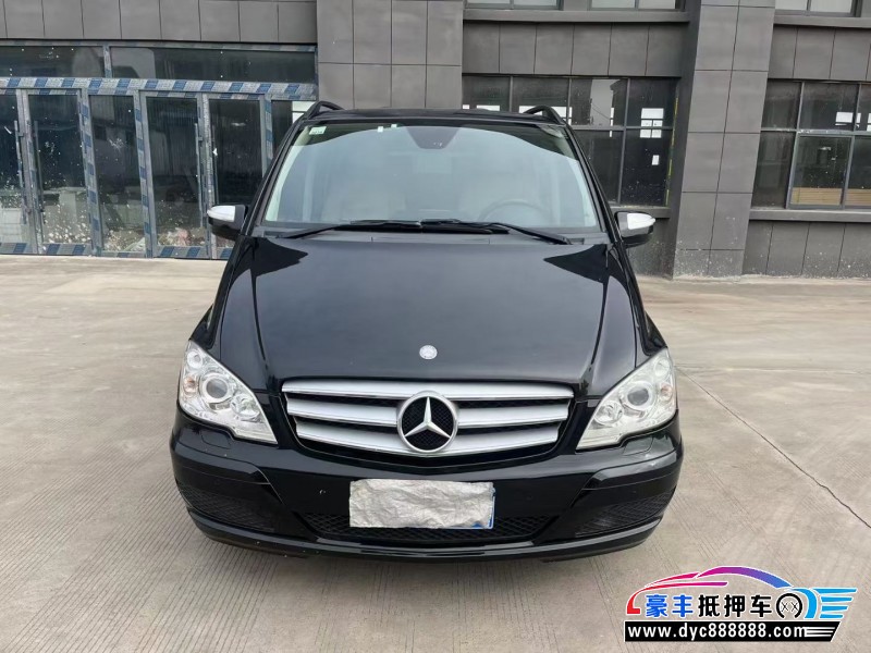 13年奔驰唯雅诺MPV抵押车出售