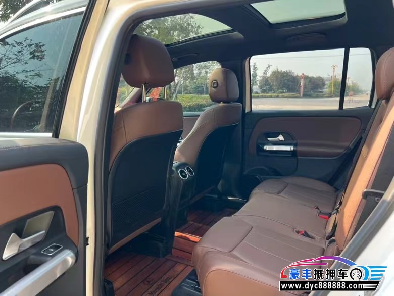 22年奔驰GLB轿车抵押车出售