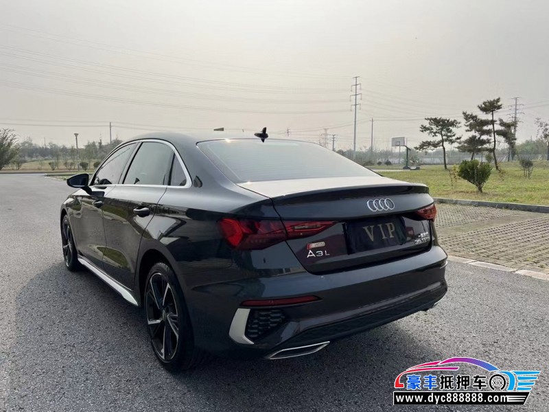 22年奥迪A3轿车抵押车出售