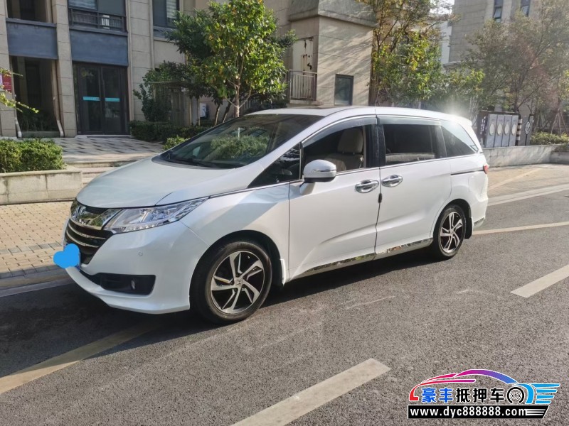 15年本田奥德赛MPV抵押车出售