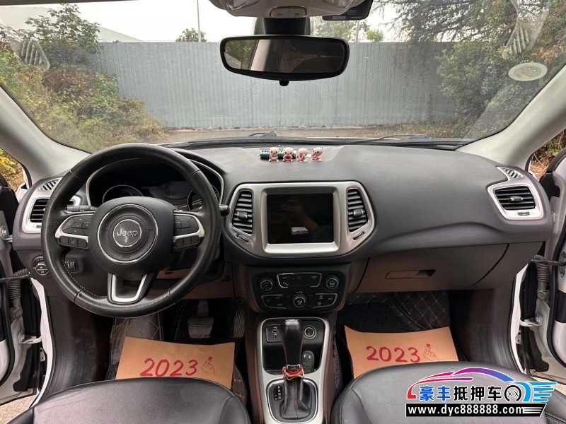 17年Jeep指南者SUV抵押车出售