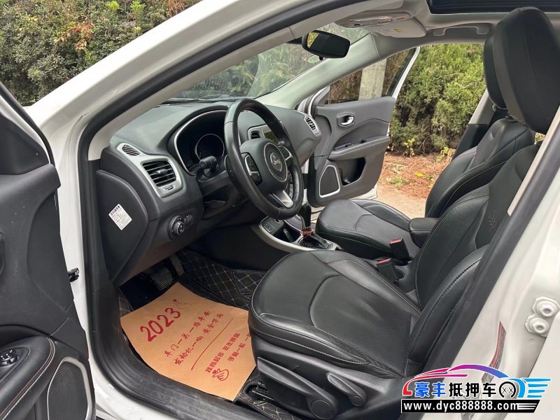 17年Jeep指南者SUV抵押车出售