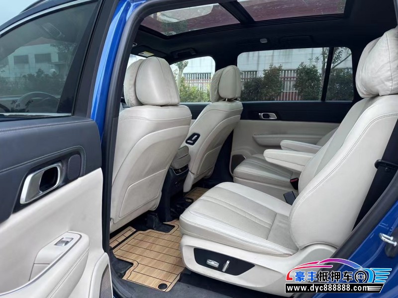 20年理想ONE轿车抵押车出售