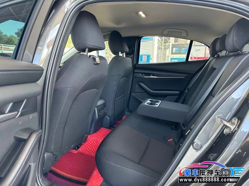 22年马自达昂克赛拉轿车抵押车出售