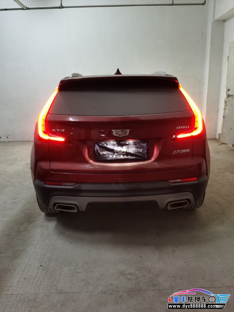 21年凯迪拉克XT4轿车抵押车出售