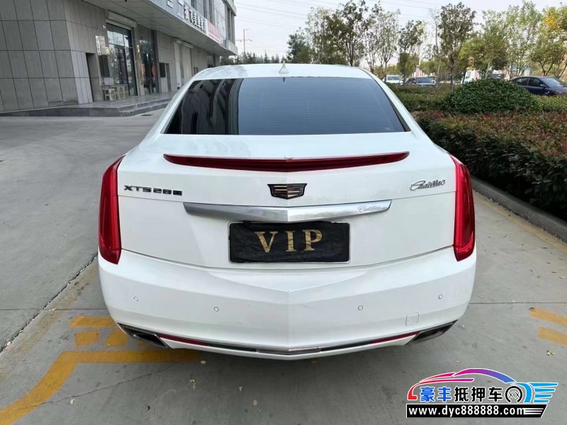 13年凯迪拉克XTS轿车抵押车出售