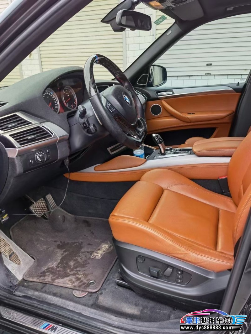 10年宝马X5 M轿车抵押车出售