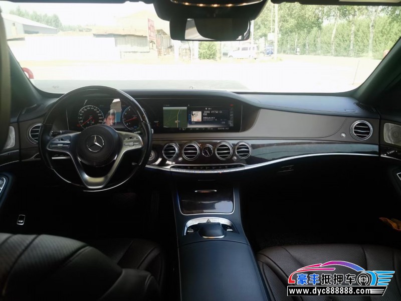 19年奔驰S轿车抵押车出售