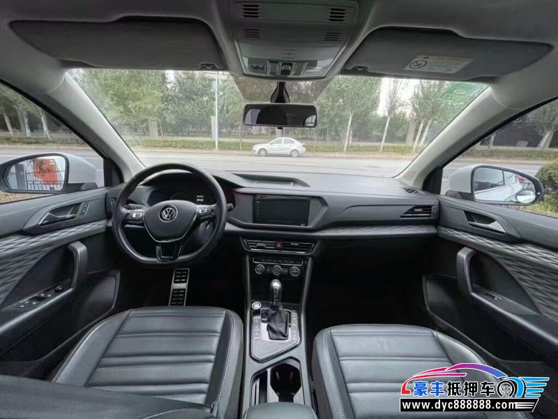 20年大众途岳轿车抵押车出售