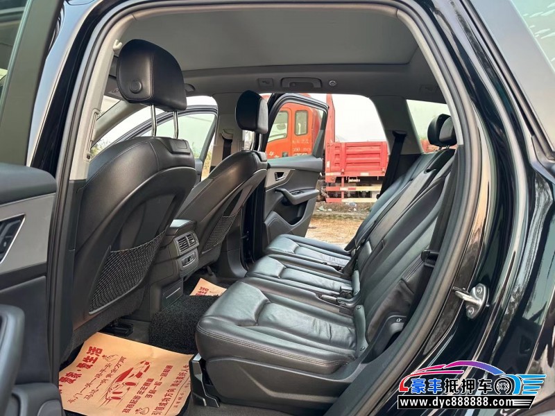 17年奥迪Q7SUV抵押车出售