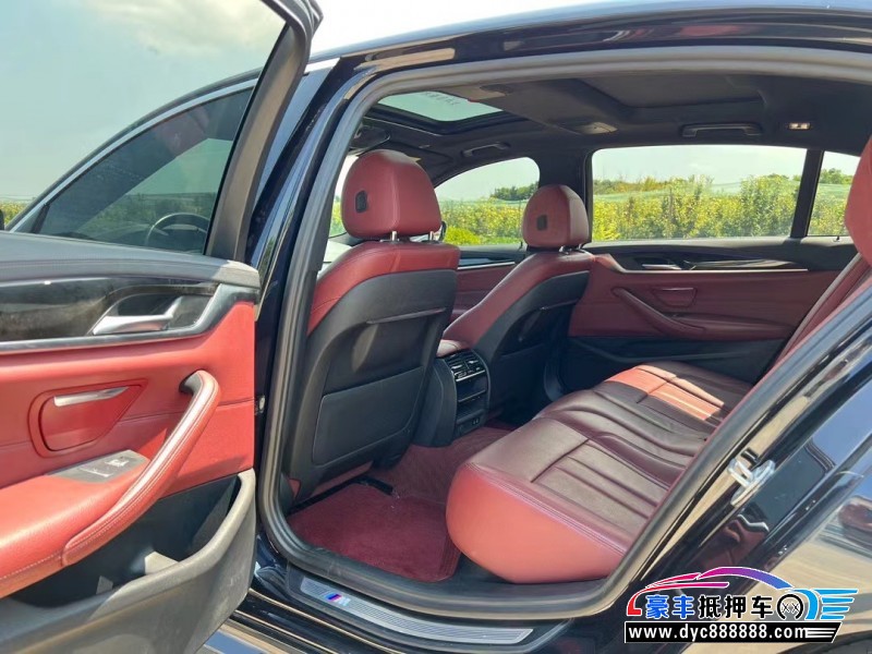 20年宝马5系轿车抵押车出售