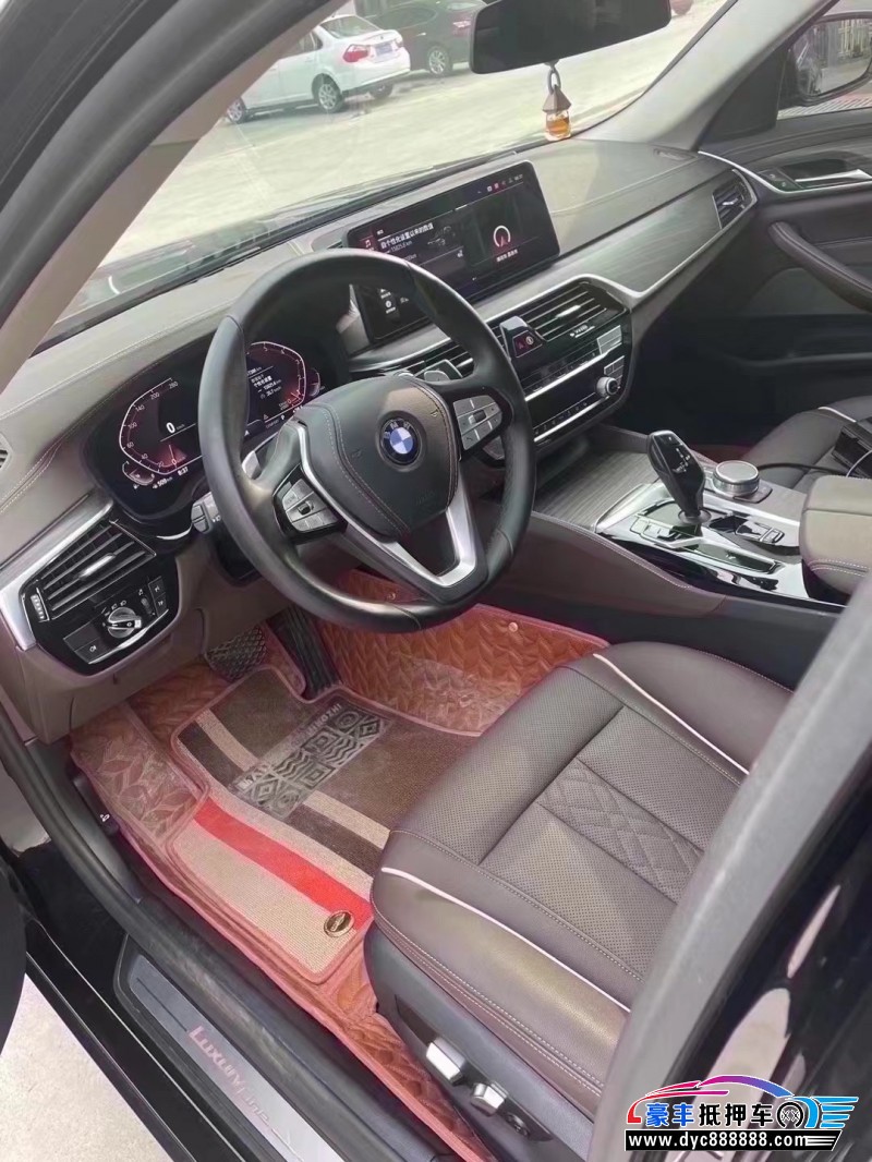 21年宝马5系轿车抵押车出售