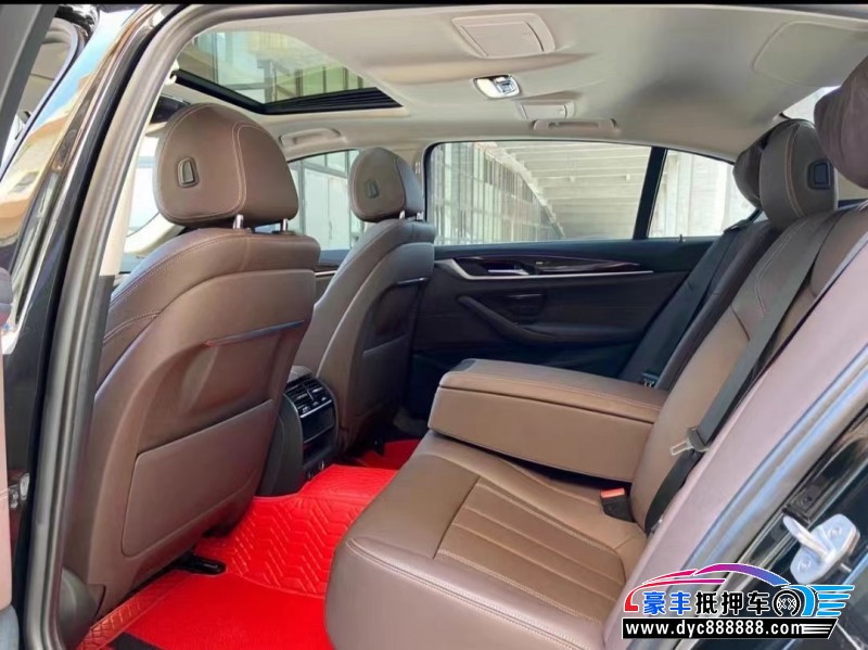 18年宝马5系轿车抵押车出售