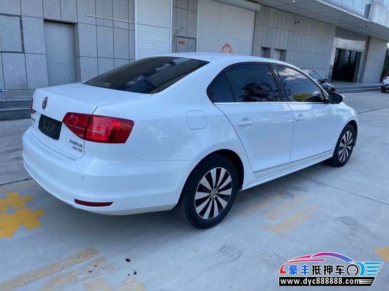 18年大众速腾轿车抵押车出售