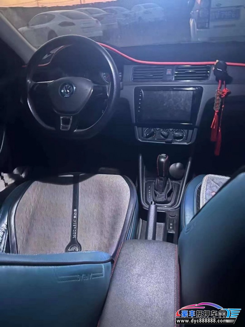 21年大众桑塔纳轿车抵押车出售