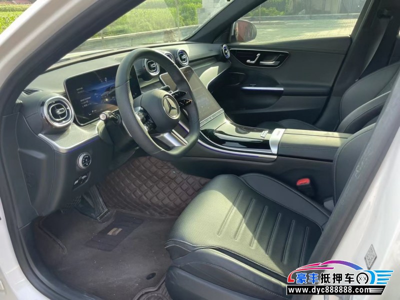 22年奔驰C轿车抵押车出售