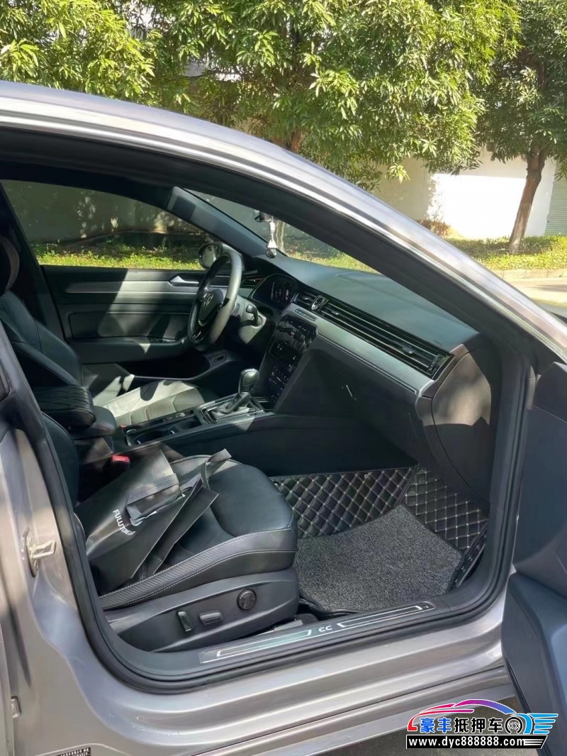 20年大众CC轿车抵押车出售