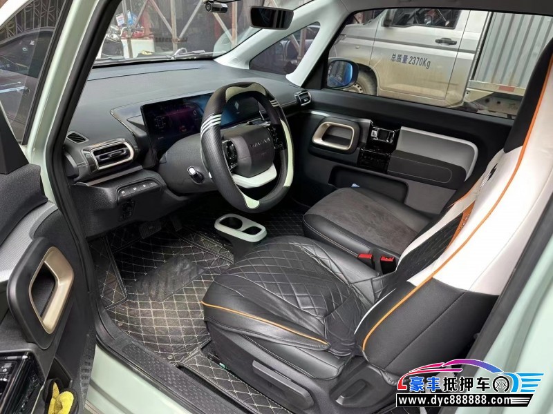 23年宝骏kiwi ev轿车抵押车出售