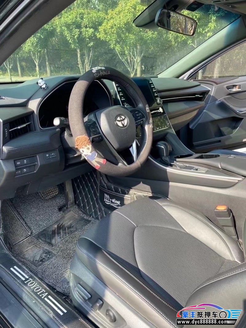 21年丰田亚洲龙轿车抵押车出售