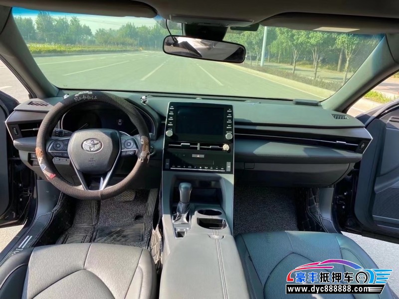 21年丰田亚洲龙轿车抵押车出售