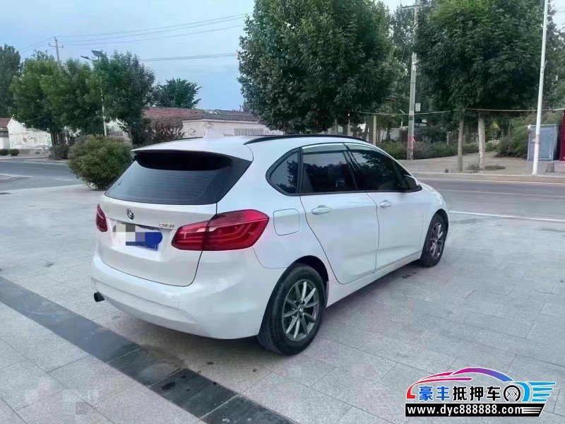 16年宝马2系轿车抵押车出售