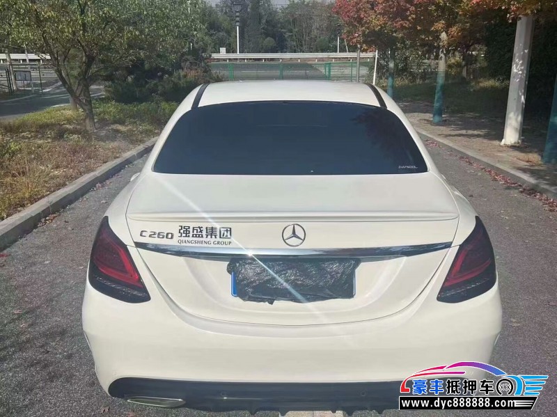 21年奔驰C轿车抵押车出售