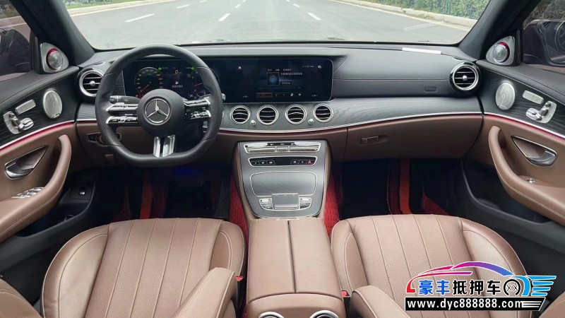 22年奔驰E轿车抵押车出售