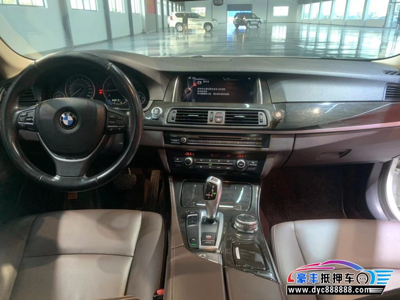 18年宝马5系轿车抵押车出售
