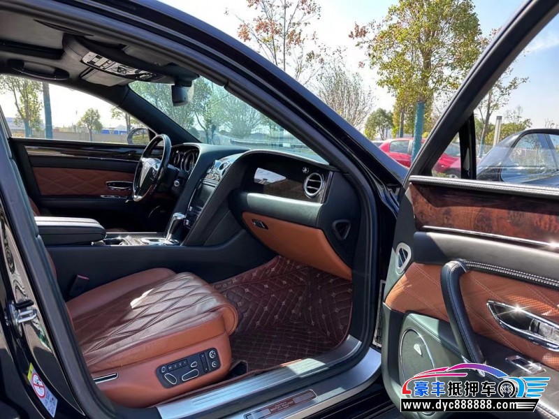 14年宾利飞驰轿车抵押车出售