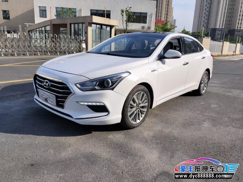 18年现代名图轿车抵押车出售