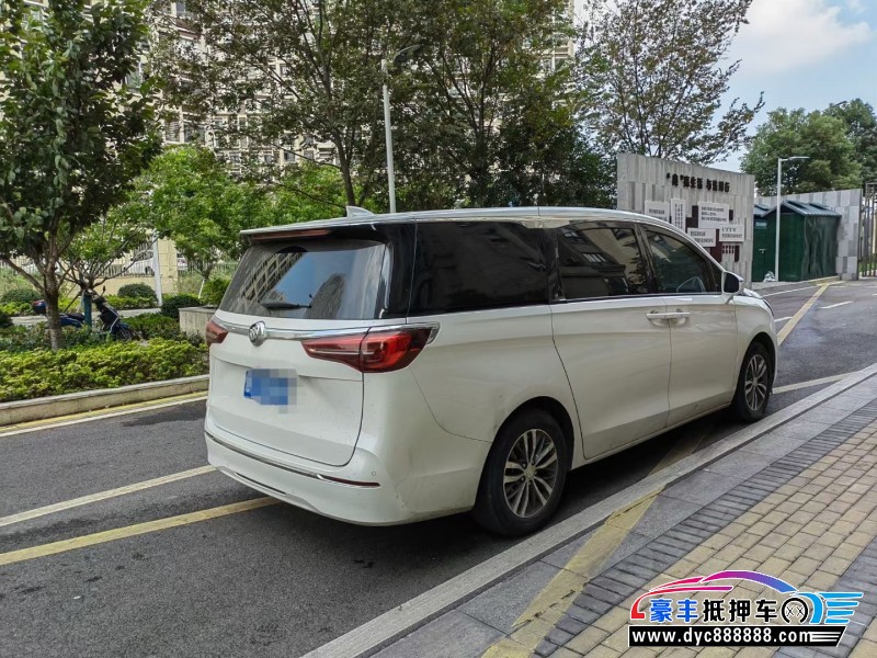 21年别克GL8轿车抵押车出售