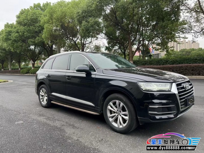 19年奥迪Q7轿车抵押车出售