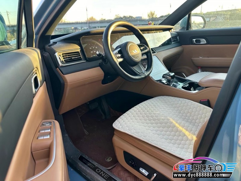 21年理想ONE轿车抵押车出售