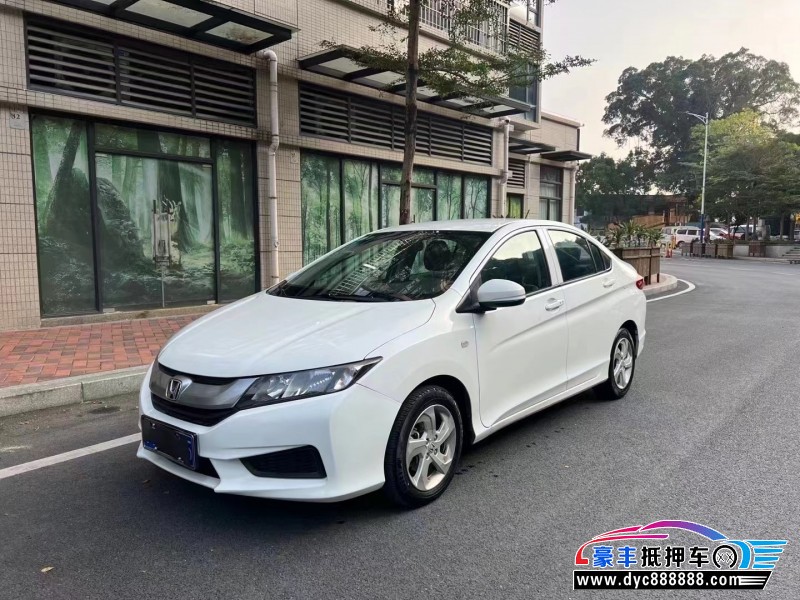 18年本田锋范轿车抵押车出售