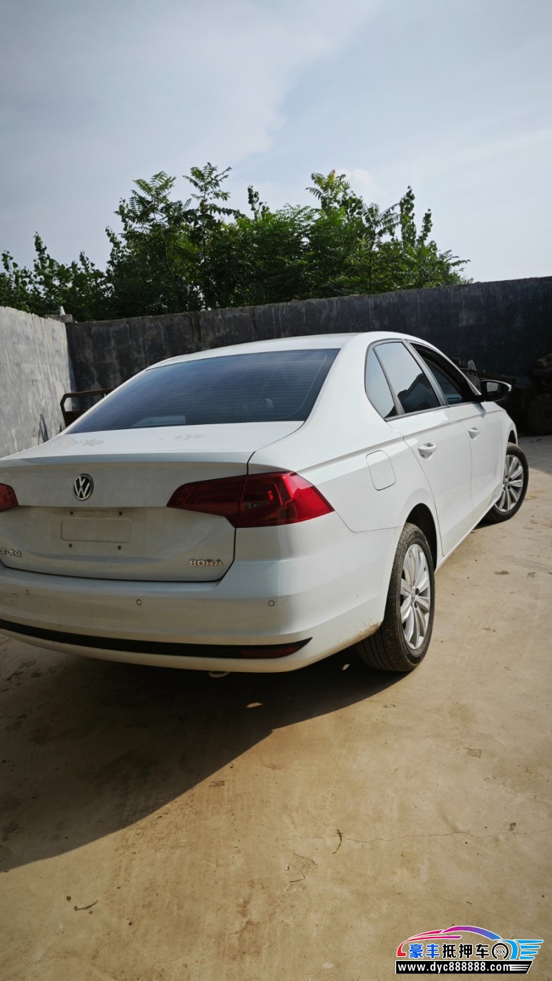 21年大众宝来轿车抵押车出售
