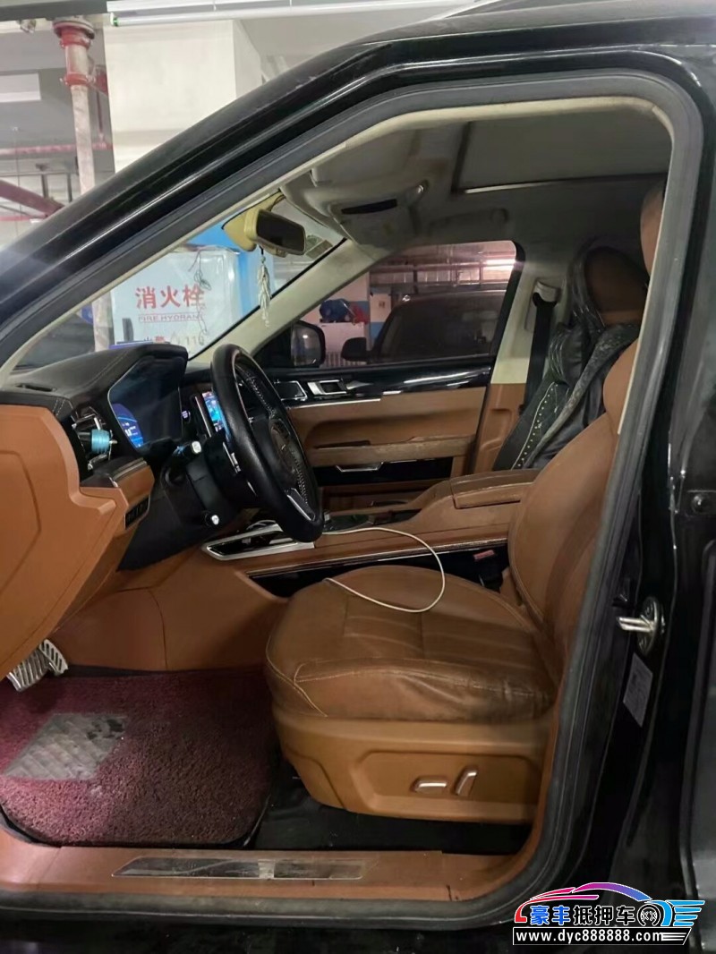 18年众泰T700轿车抵押车出售