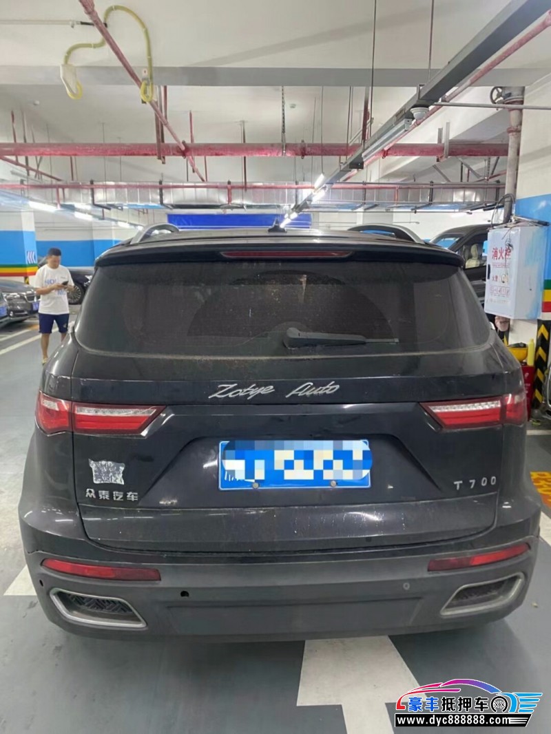 18年众泰T700轿车抵押车出售