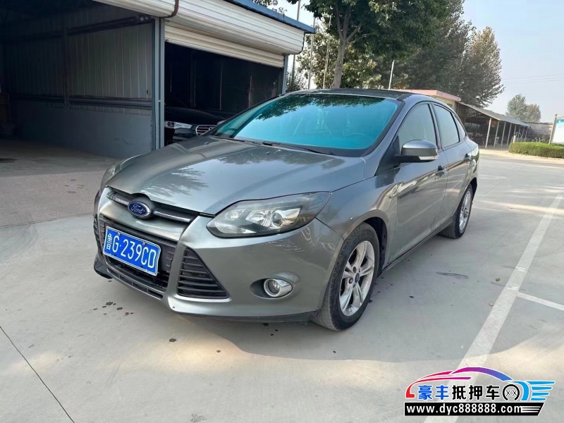 13年福特福克斯轿车抵押车出售