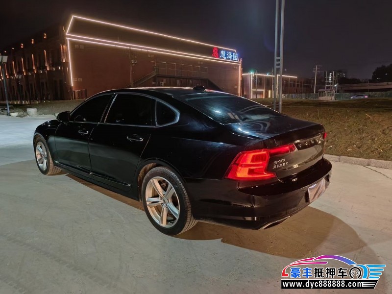 19年沃尔沃S90轿车抵押车出售