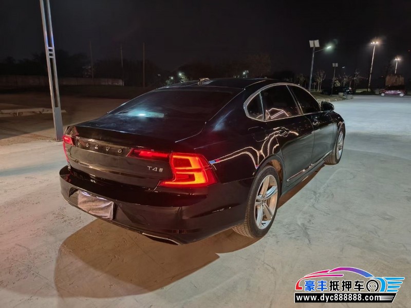 19年沃尔沃S90轿车抵押车出售