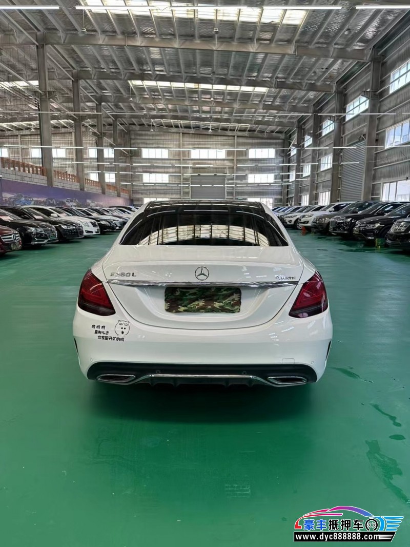 21年奔驰C轿车抵押车出售