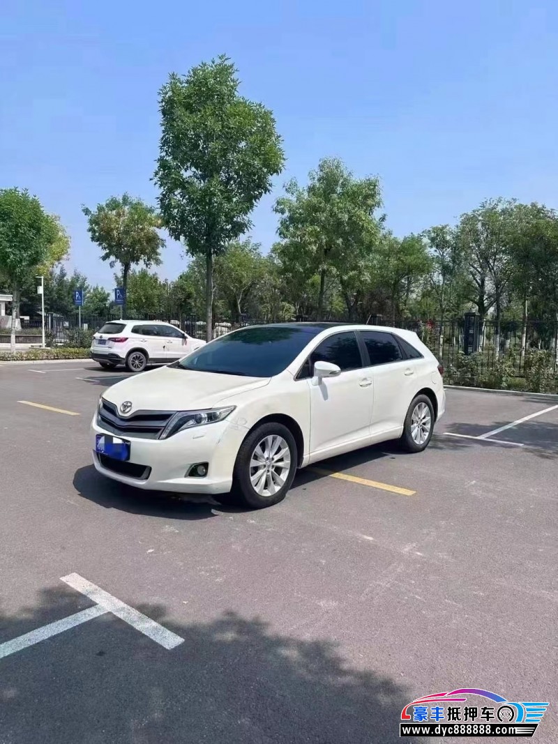 14年丰田威飒轿车抵押车出售