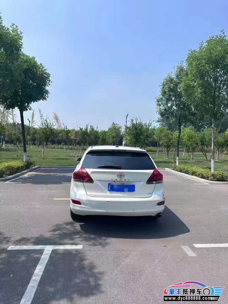 14年丰田威飒轿车抵押车出售